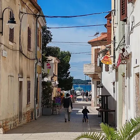 Ema Lejlighed Fažana